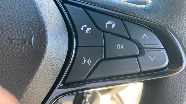 Renault Trafic Swb Diesel SL30 Blue dCi 130 Advance Van